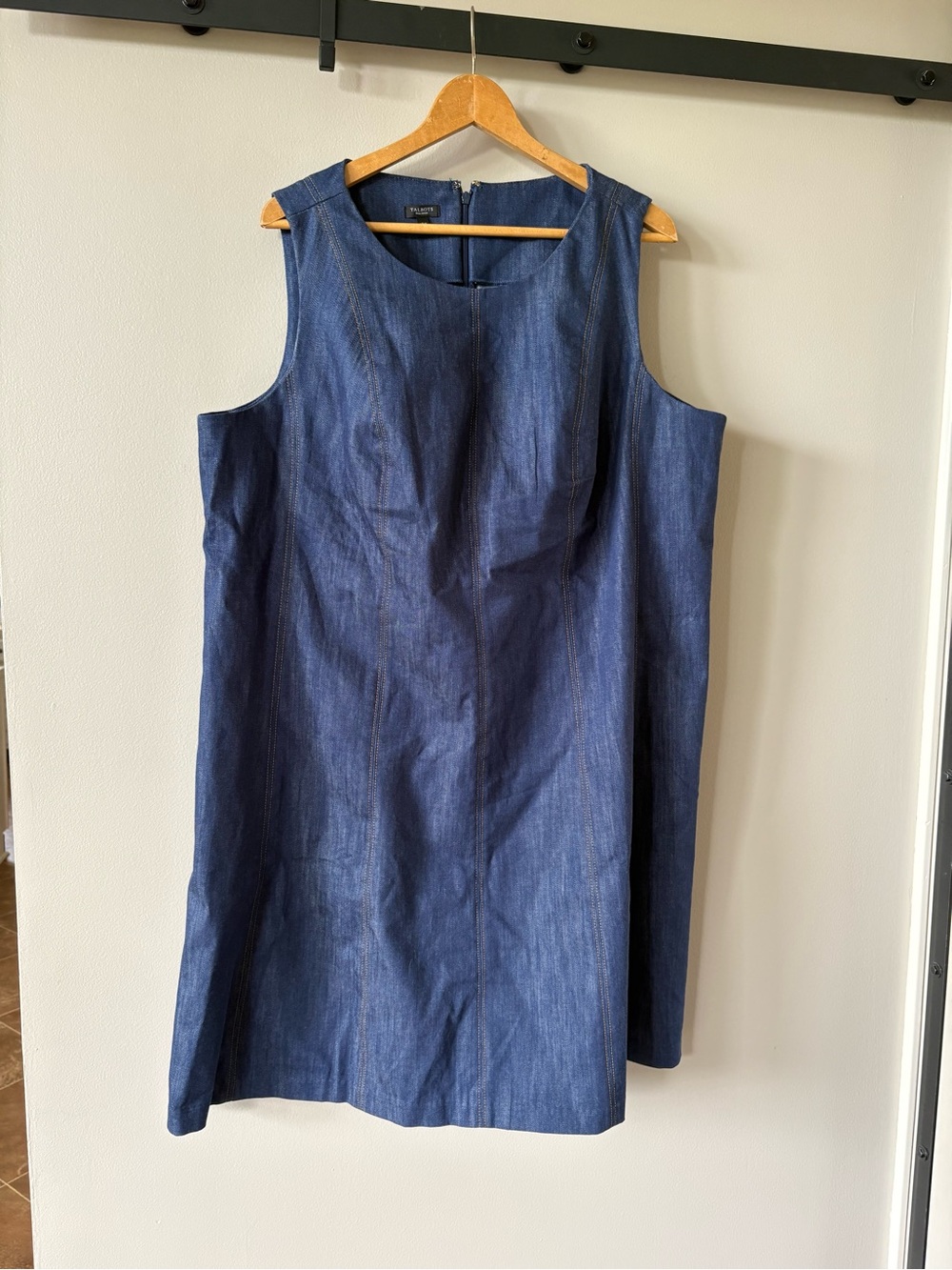 Talbots Dress Womens 20WP Blue Denim Sheath Sleeveless Princess Seams A-Line